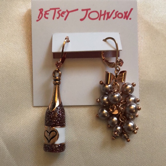 Betsey Johnson Rose Gold Tone Champagne & Grape Bunch Mismatch Drop Earrings - Picture 6 of 11